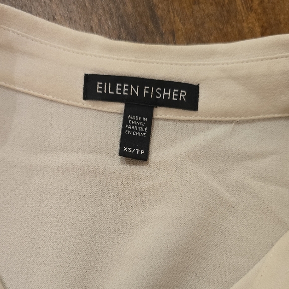 Eileen Fisher Sleeveless Button-Down Shirt in Cream - Picture 3 of 4